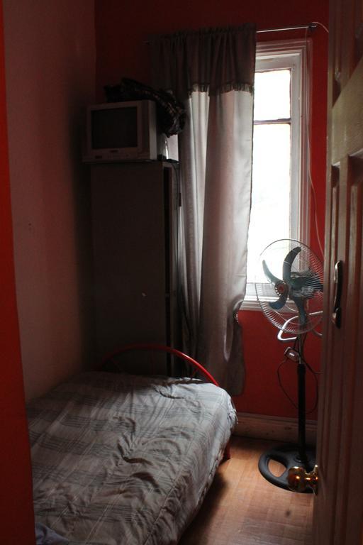 סנטיאגו Hostal Barrio Brasil מראה חיצוני תמונה