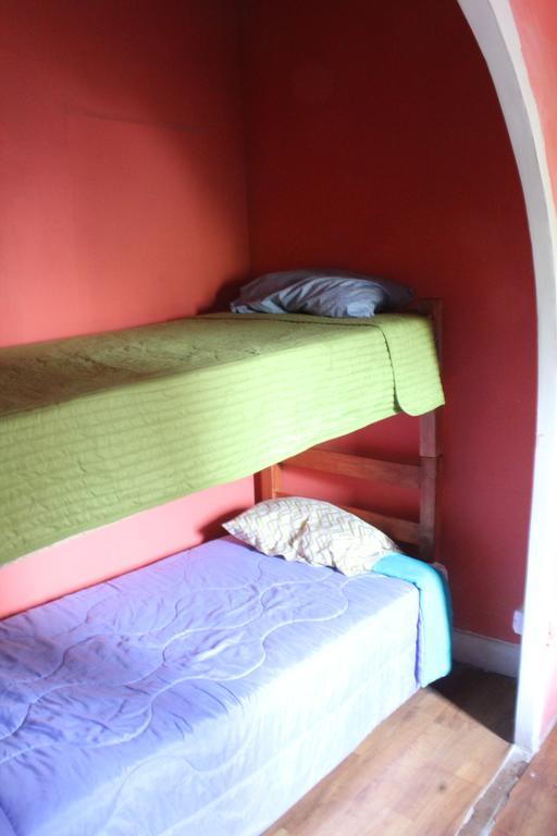 סנטיאגו Hostal Barrio Brasil מראה חיצוני תמונה